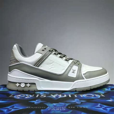 mens lv trainers